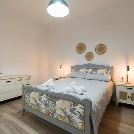 Live Tirajana Shepherds House